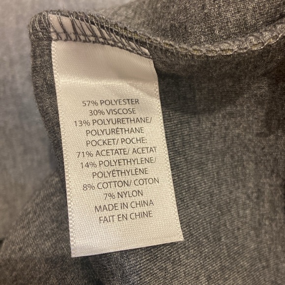 PINK TARTAN | size M | warm pullover with furry oversized front pockets | Grey - Picture 7 of 10